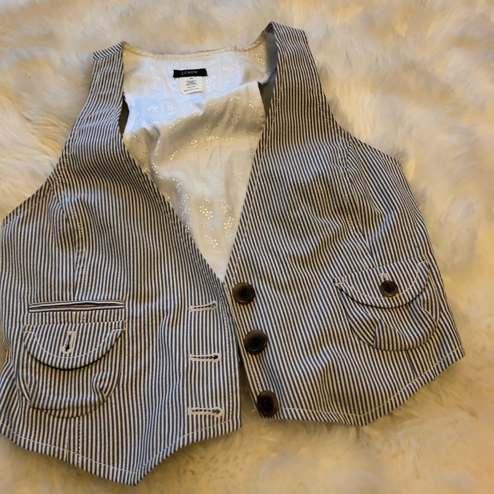 5/$25 // J. Crew seersucker vest